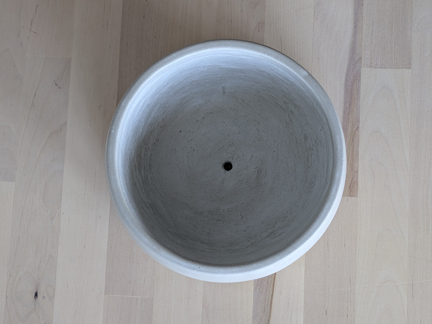 7.5" Heavy Duty Concrete Planter with Drain Hole