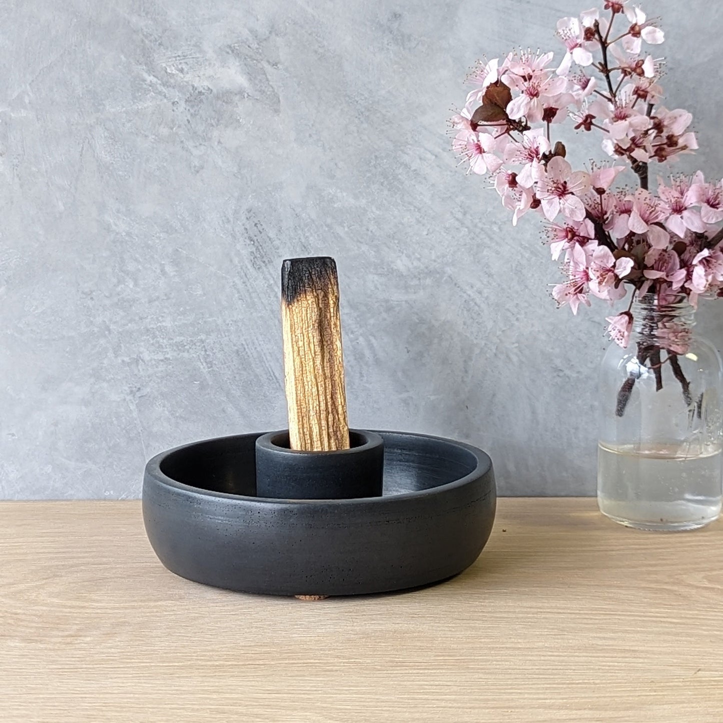 Concrete Palo Santo Holder