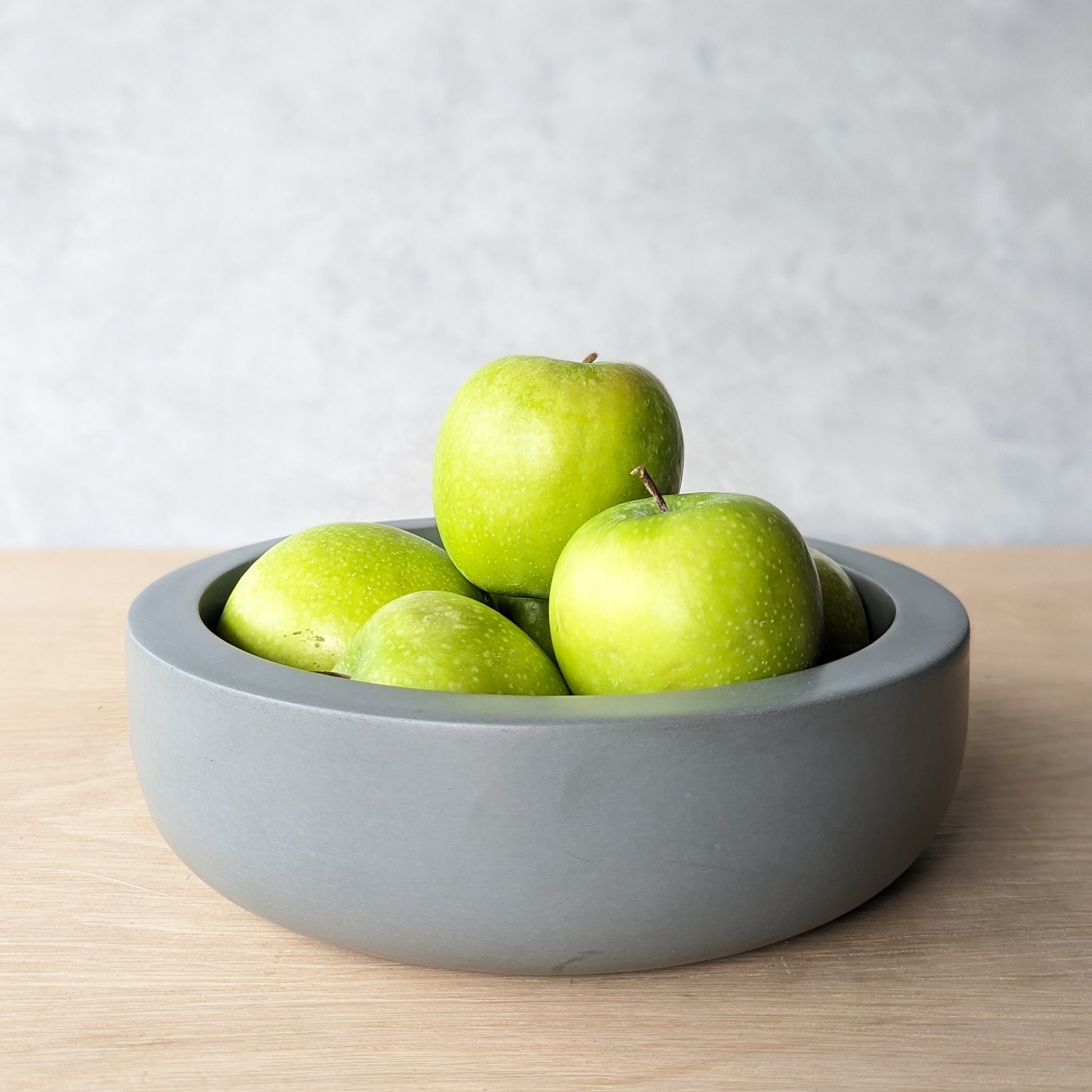 9" Heavy Concrete Fruit Bowl