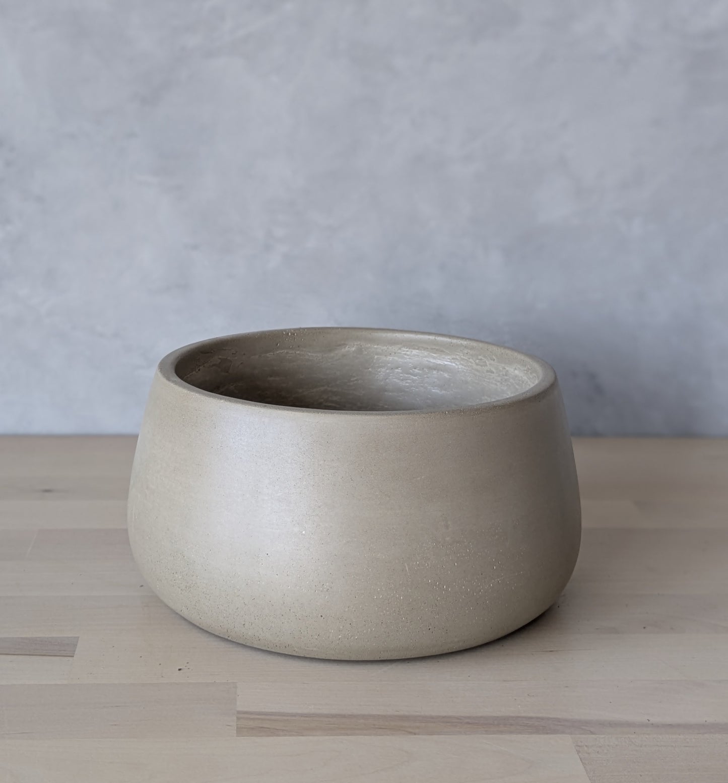 7.5" Heavy Duty Concrete Planter with Drain Hole