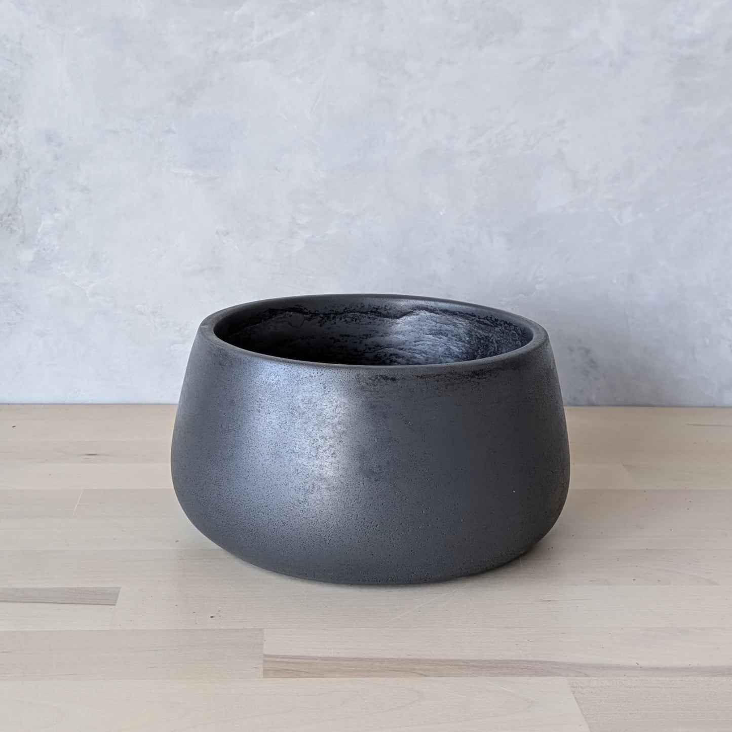 7.5" Heavy Duty Concrete Planter with Drain Hole