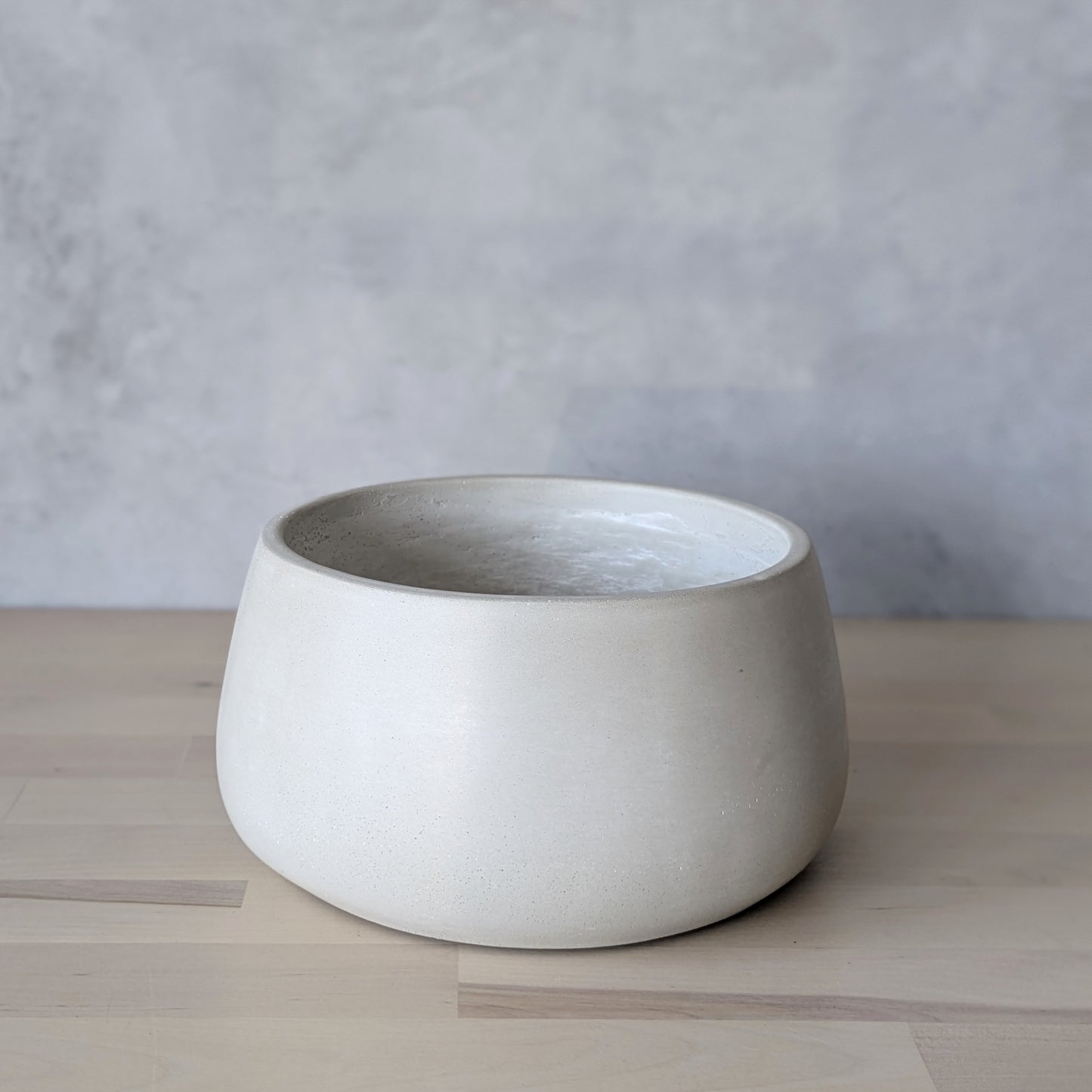 7.5" Heavy Duty Concrete Planter with Drain Hole