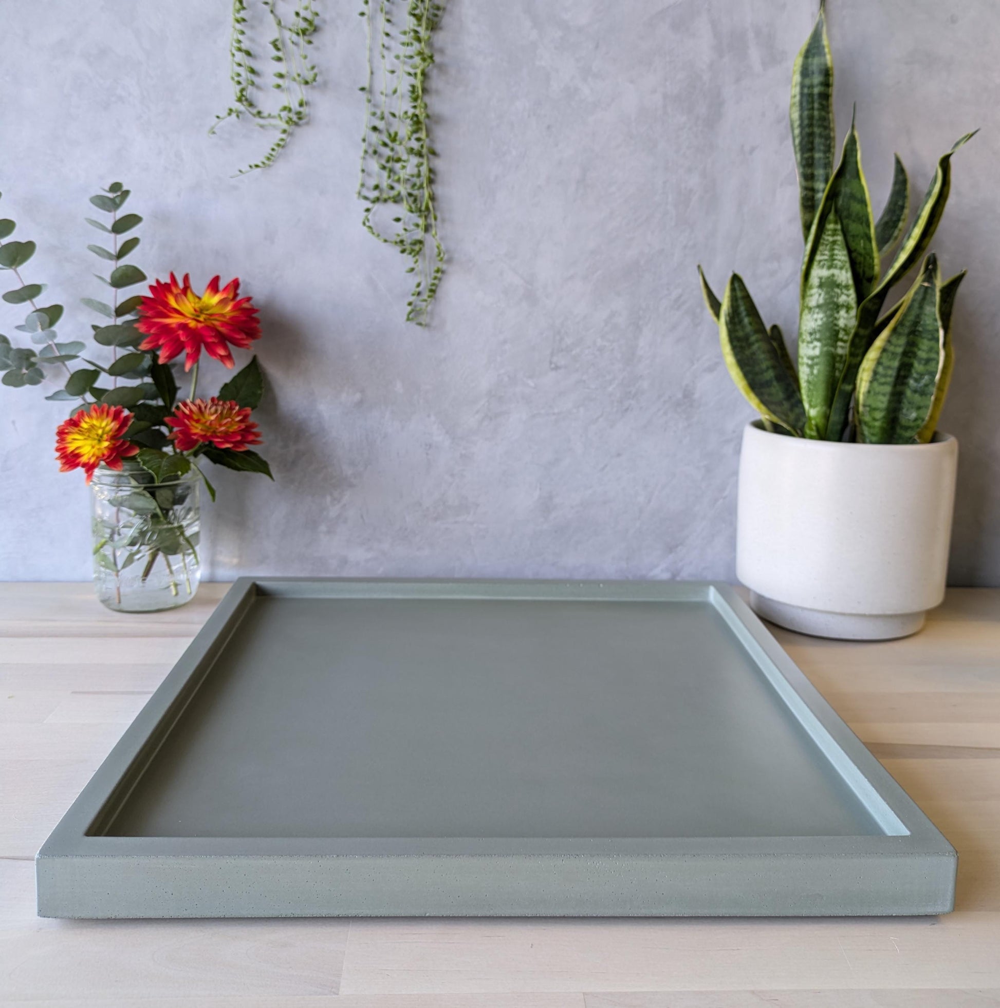 Square Concrete Tray 15"