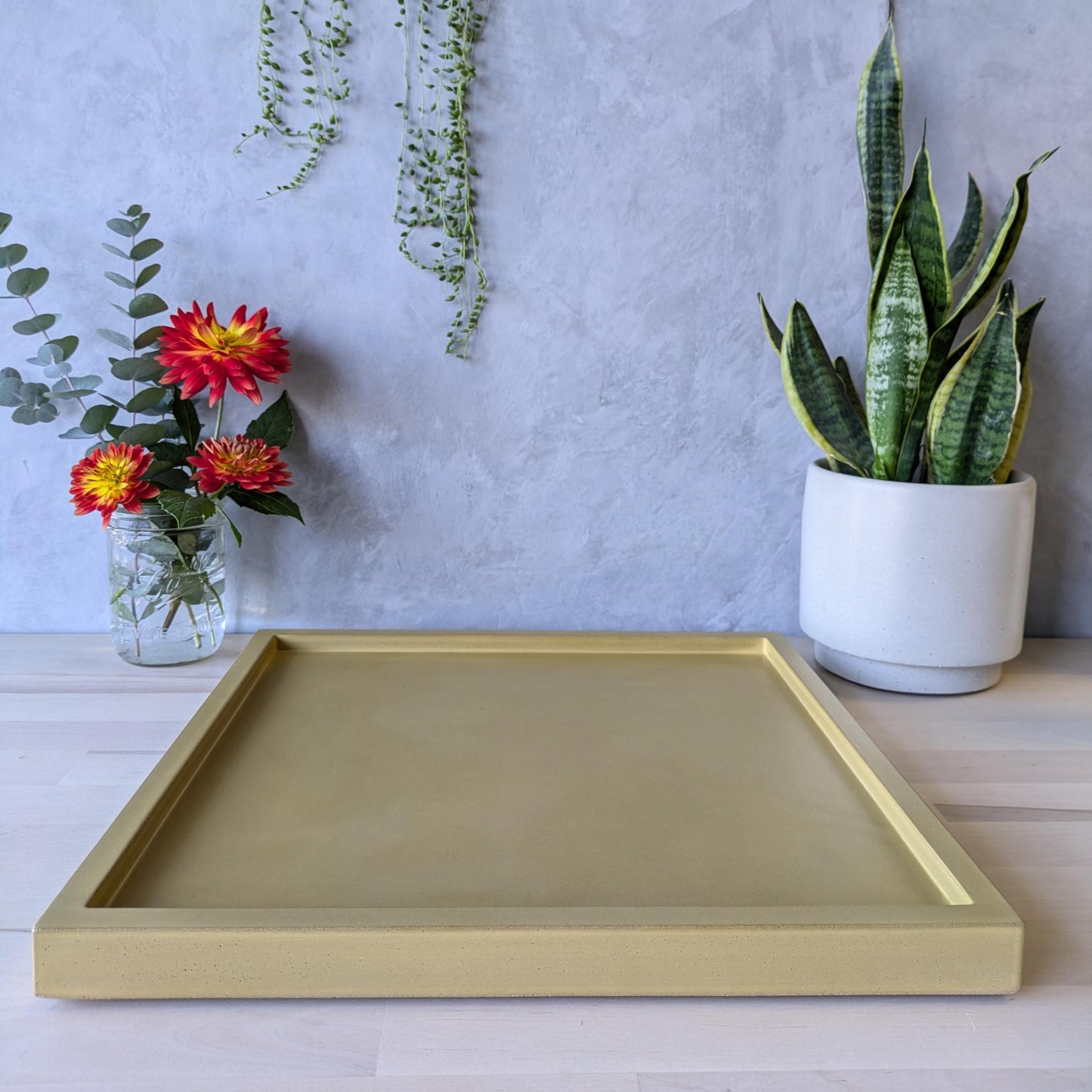 Square Concrete Tray 15"