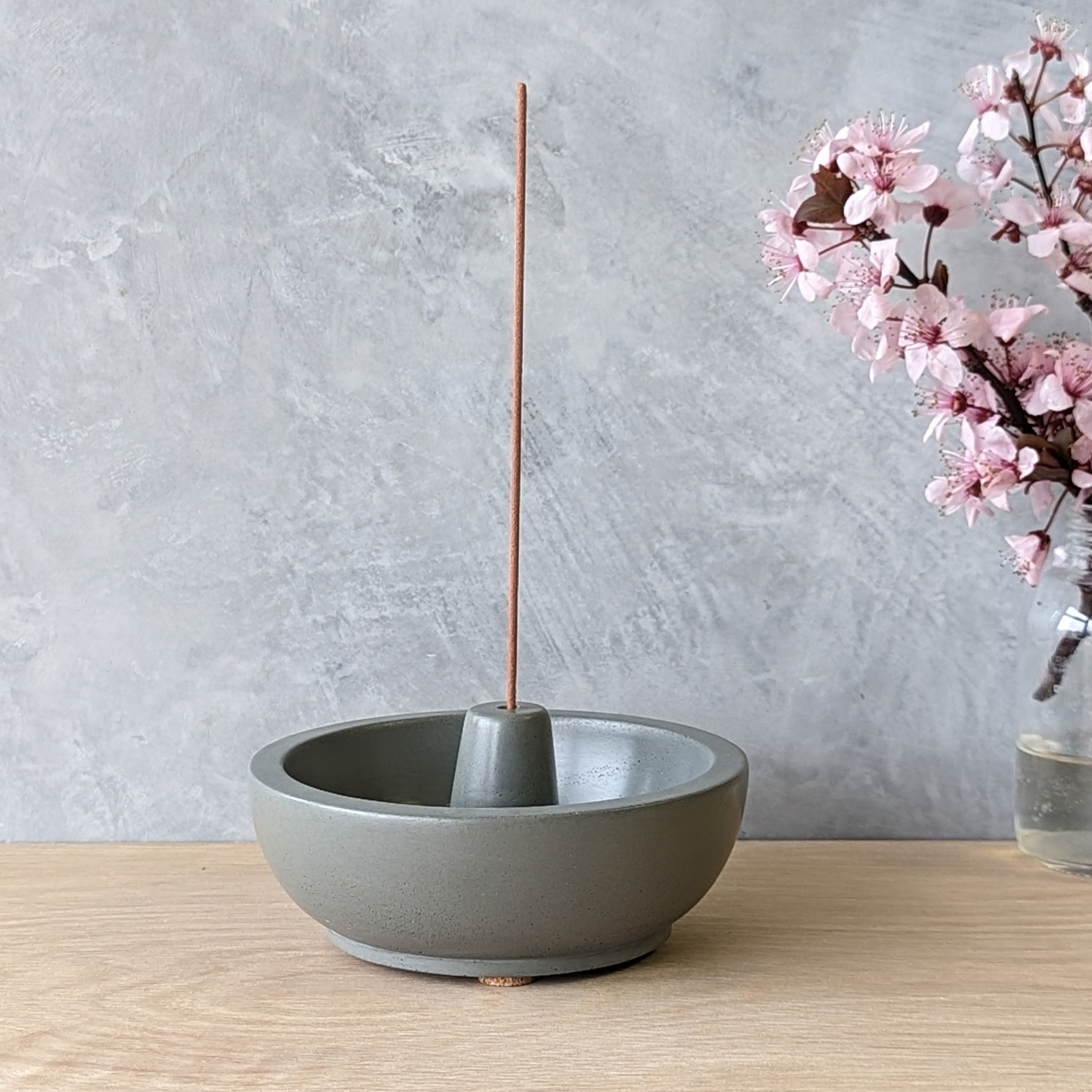 Concrete Incense Burner – j.bird artisan concrete